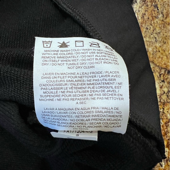 𝐍𝐈𝐊𝐄 𝘋𝘳𝘪-𝘍𝘪𝘵 𝘚𝘩𝘰𝘳𝘵 𝘚𝘭𝘦𝘦𝘷𝘦 𝘡𝘪𝘱 𝘜𝘱 𝘛𝘰𝘱 - Picture 2 of 6